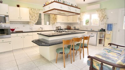 3 Bedroom Villa in Peyia