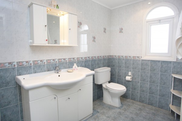 3 Bedroom Villa in Peyia