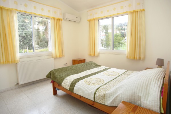 3 Bedroom Villa in Peyia